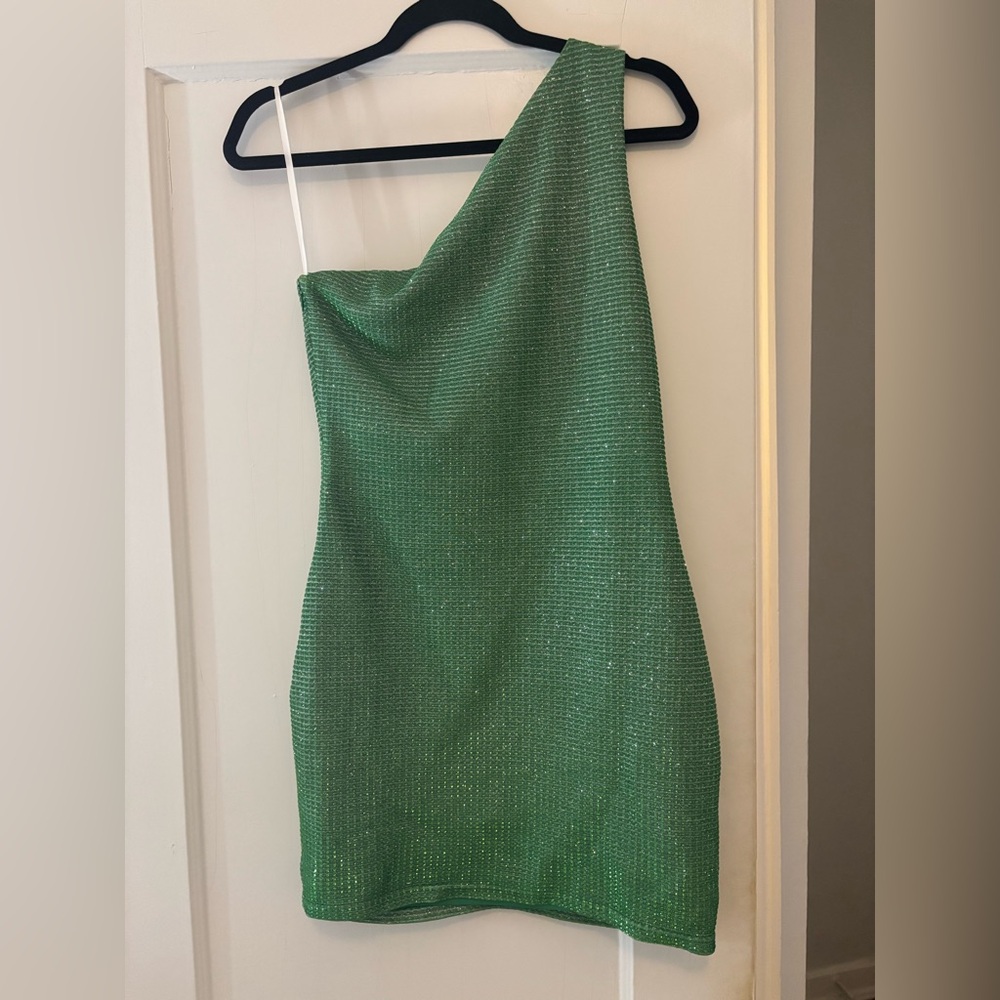Super down green sparkly dress - Picture 4 of 4